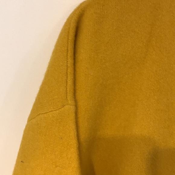 Levi’s yellow wool cardigan - Picture 5 of 6